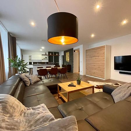 Apartment Leipzig Waldstrassenviertel Loft Terrasse, Redbull Arena ภายนอก รูปภาพ