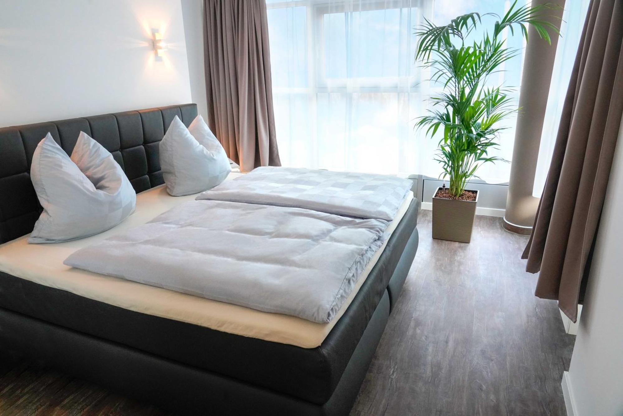 Apartment Leipzig Waldstrassenviertel Loft Terrasse, Redbull Arena ภายนอก รูปภาพ